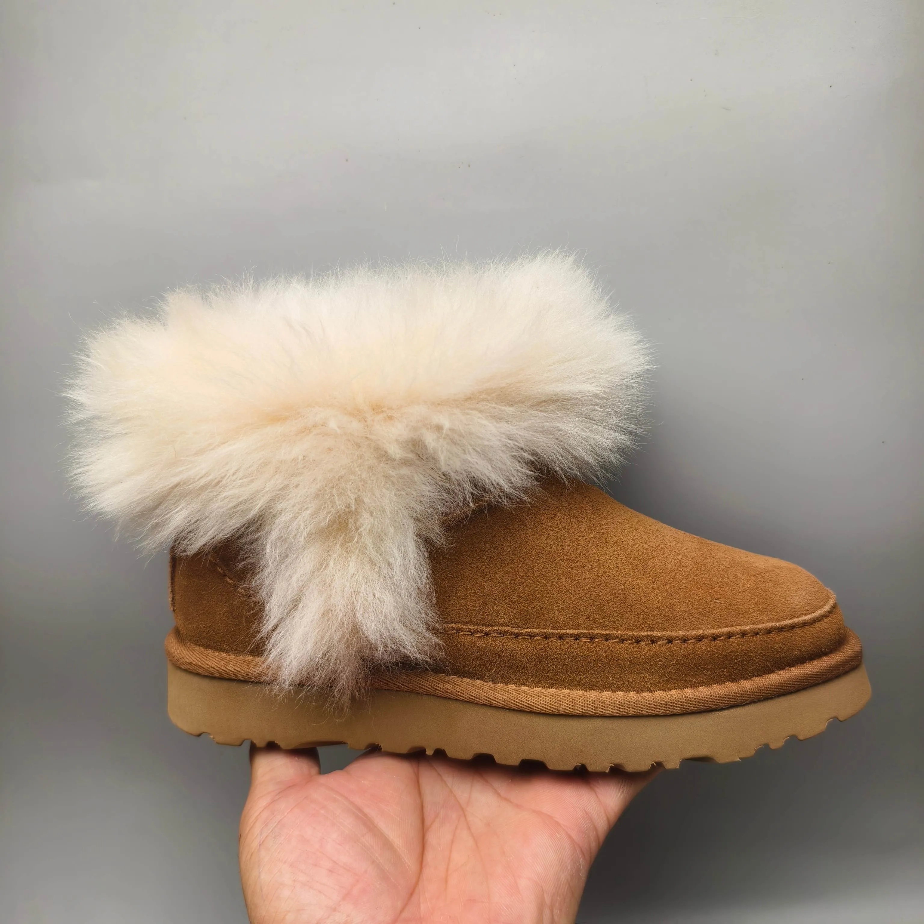 💰560 UGG sheepskin all-in-one snow boots 3832 fur fashion shoes color: maroon light blue sand matching size: 35-41